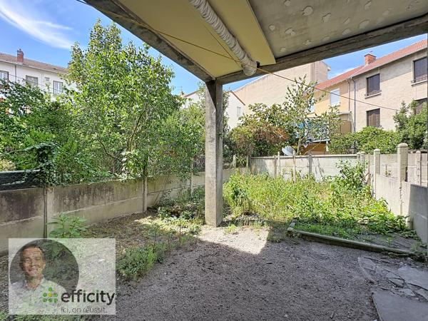 Maison
         4 pièces
        - 98 m² 185 000 € *