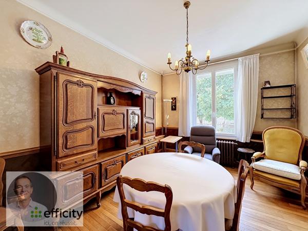 Maison
         4 pièces
        - 98 m² 185 000 € *