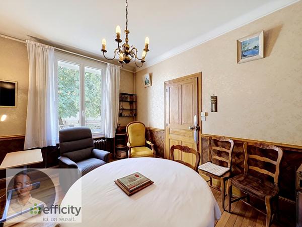 Maison
         4 pièces
        - 98 m² 185 000 € *