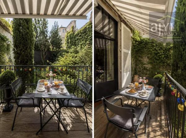 Maison
         5 pièces
        - 120 m² 440 000 € *
