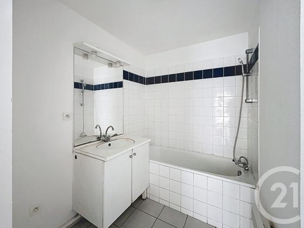 Appartement F3 à vendre  3 pièces - 62,77 m2 LE PETIT QUEVILLY - 76