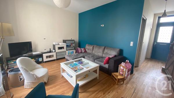 Maison à vendre  7 pièces - 125 m 2   ANGOULEME  - 16