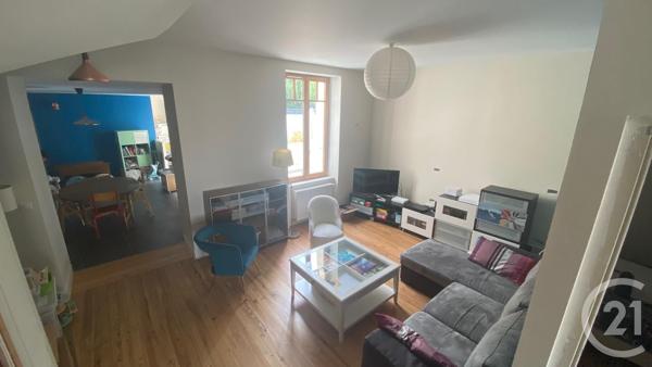 Maison à vendre  7 pièces - 125 m 2   ANGOULEME  - 16