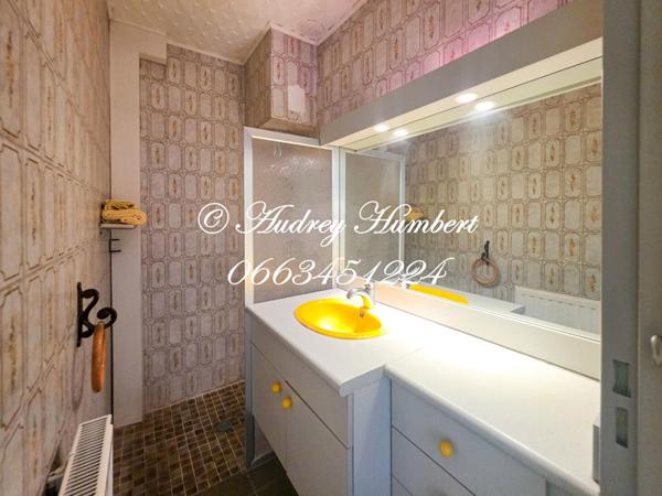 Exclusivité Manosque, Quartier Mont d'Or / Colombier,  Belle villa familiale de 151 m² , 5 chambres - Jardin clos, Piscine et Proximité du centre