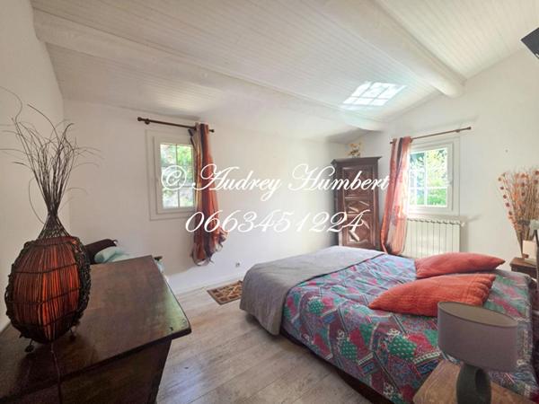 Exclusivité Manosque, Quartier Mont d'Or / Colombier,  Belle villa familiale de 151 m² , 5 chambres - Jardin clos, Piscine et Proximité du centre