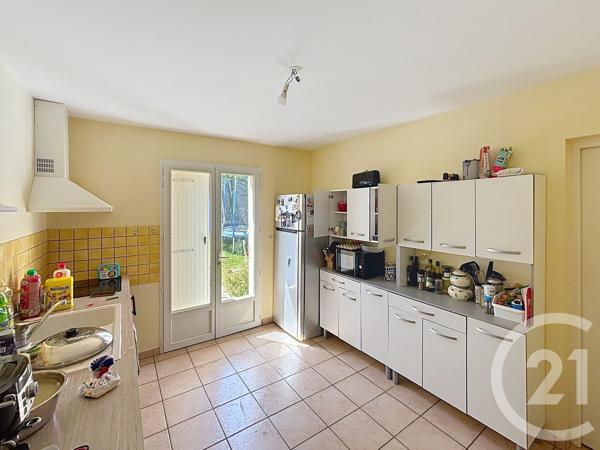 Maison à vendre  5 pièces - 92 m 2   ANGOULEME  - 16