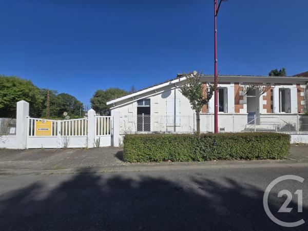 Maison à vendre  3 pièces - 67,40 m 2   VENDAYS MONTALIVET  - 33