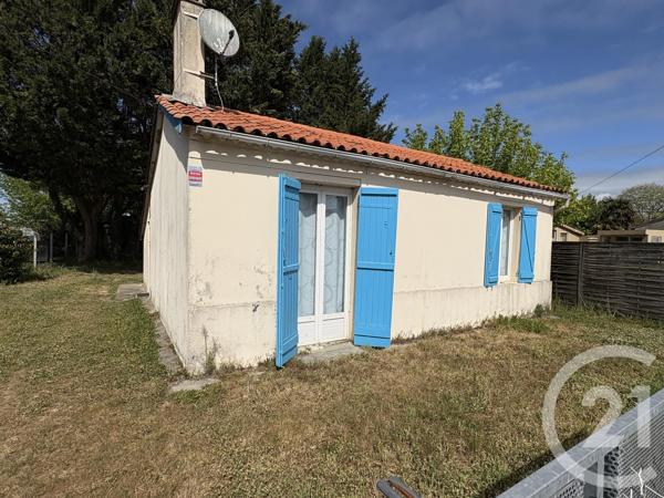 Maison à vendre  3 pièces - 67,40 m 2   VENDAYS MONTALIVET  - 33