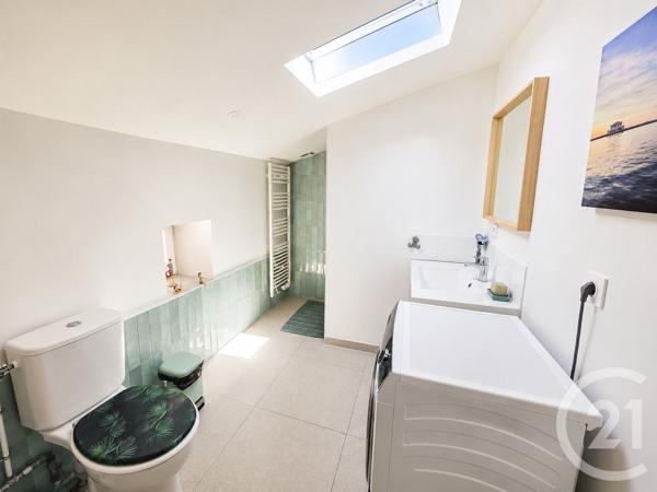 Maison à vendre  5 pièces - 103 m 2   ST LAURENT MEDOC  - 33