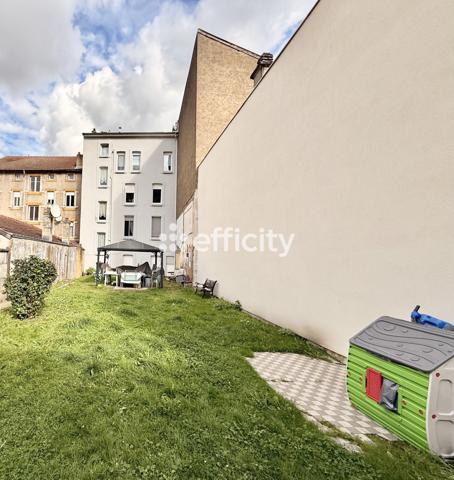 Immeuble 15 pièces - 365 m² Exclusivité efficity