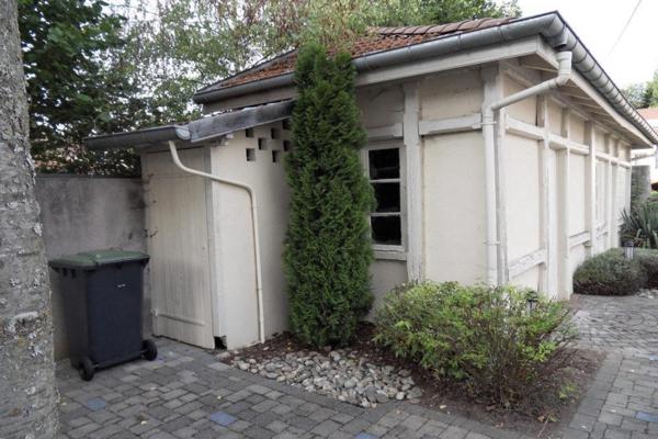 Immeuble de caractère  à usage Commercial