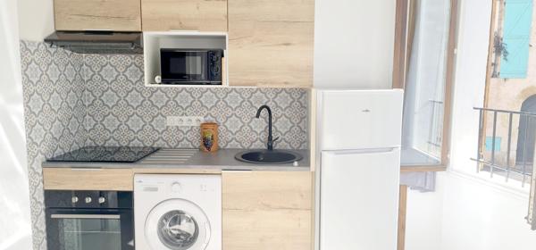 A vendre / Studio rénové 23 M² Callian