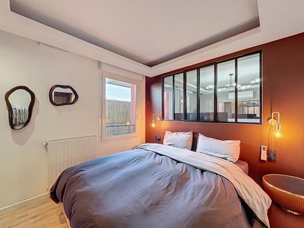 Bron (69500) Appartement Bron – T2 40 m² rénové – Balcon, Garage, T8