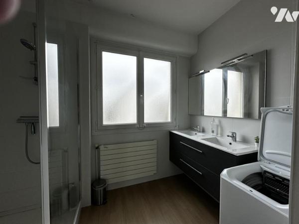 A VENDRE VANNES APPARTEMENT EN PARFAIT ETAT CENTRE VILLE - PARKING COUVERT