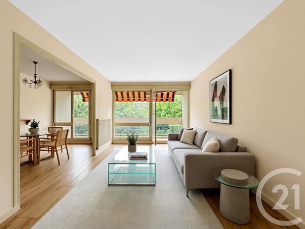Appartement T4 à vendre  4 pièces - 85 m 2   LORMONT  - 33