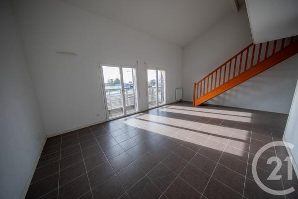 Appartement T4 à vendre  4 pièces - 85 m 2   LORMONT  - 33