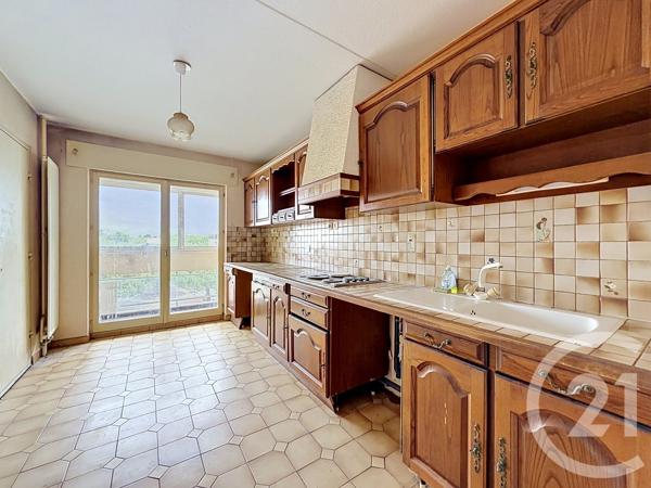 Appartement T4 à vendre  4 pièces - 85 m 2   LORMONT  - 33