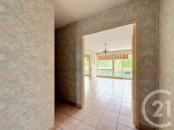 Appartement T4 à vendre  4 pièces - 85 m 2   LORMONT  - 33