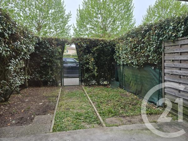 Appartement T1 à vendre  1 pièce - 24,27 m 2   ST PAUL LES DAX  - 40
