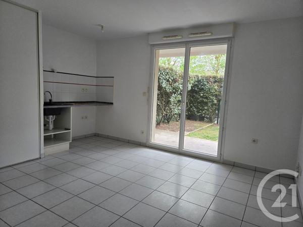 Appartement T1 à vendre  1 pièce - 24,27 m 2   ST PAUL LES DAX  - 40