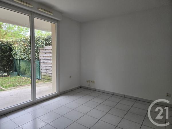 Appartement T1 à vendre  1 pièce - 24,27 m 2   ST PAUL LES DAX  - 40