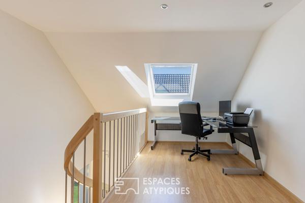 Maison familiale contemporaine à la frontière Suisse