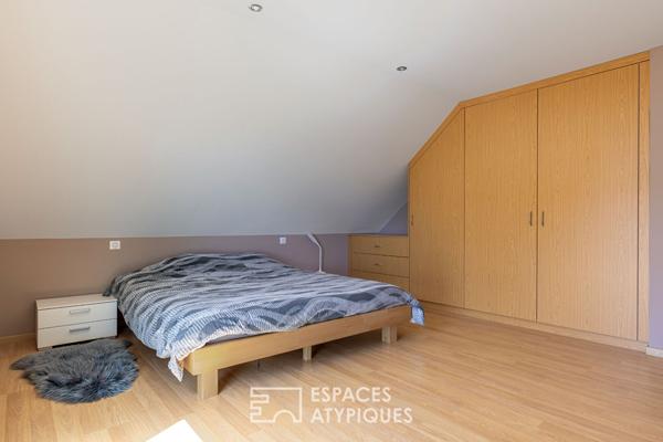 Maison familiale contemporaine à la frontière Suisse