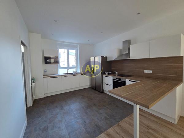 Location maison Nantes : 1 600 € - AJP Immobilier Nantes Sud