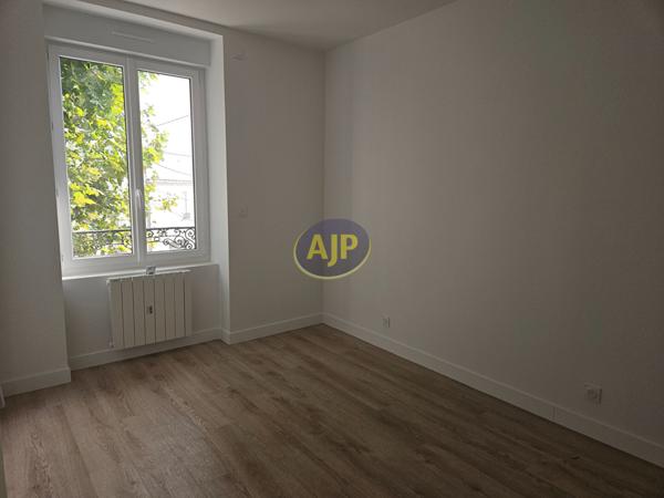 Location maison Nantes : 1 600 € - AJP Immobilier Nantes Sud