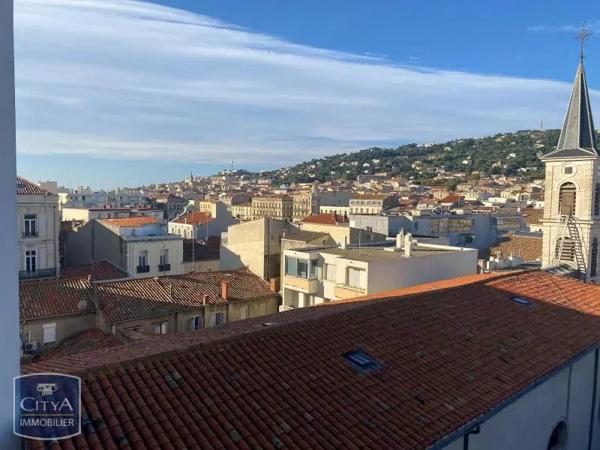 Appartement à louer 3 pièces 81.86m² Sète (34200)