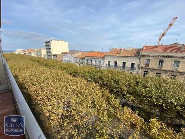 Appartement à louer 3 pièces 81.86m² Sète (34200)