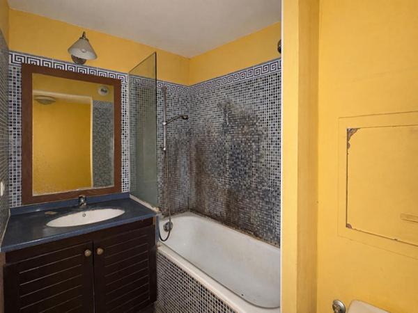 Appartement vue mer Cannes 2 pièces 30.20 m2 terrasse et parking