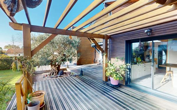 Maison à vendre    4 pièces • 120 m2 Saubion