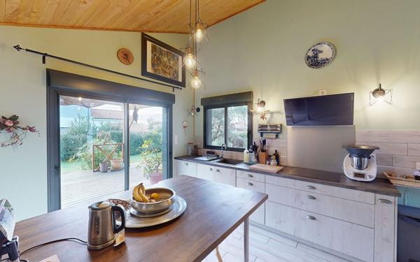 Maison à vendre    4 pièces • 120 m2 Saubion