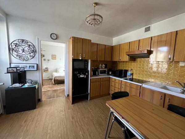 Maison à vendre 91 732 € Ruffec 5 p 106 m² DPE C