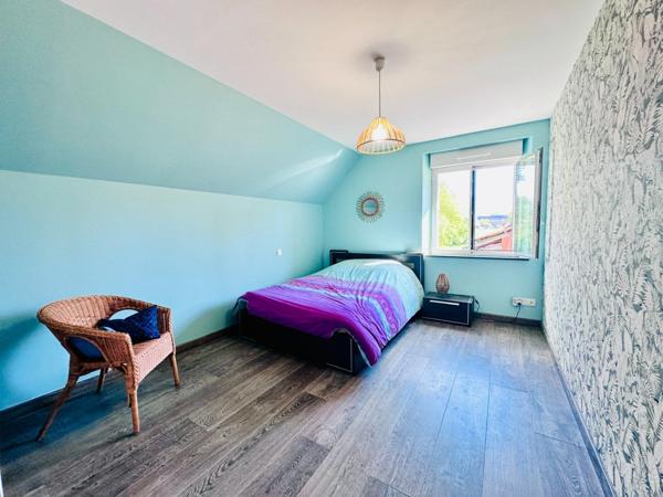 Maison à vendre 6 pièces avec deuxième maison à rénover, double, garage, 11700 m2 terrain LE MESNILBUS (50)