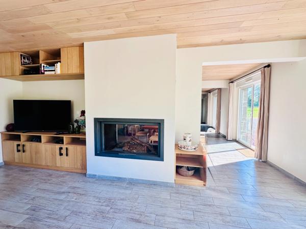 Maison à vendre 6 pièces avec deuxième maison à rénover, double, garage, 11700 m2 terrain LE MESNILBUS (50)