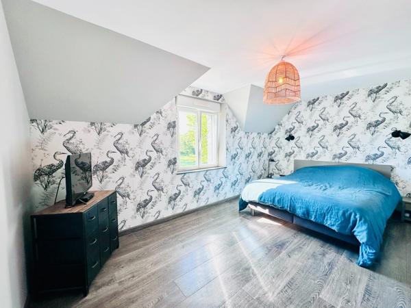 Maison à vendre 6 pièces avec deuxième maison à rénover, double, garage, 11700 m2 terrain LE MESNILBUS (50)