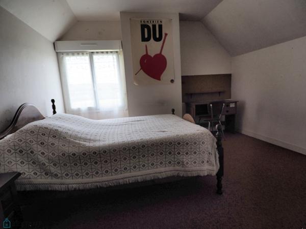 Maison sur sous-sol cinq chambres