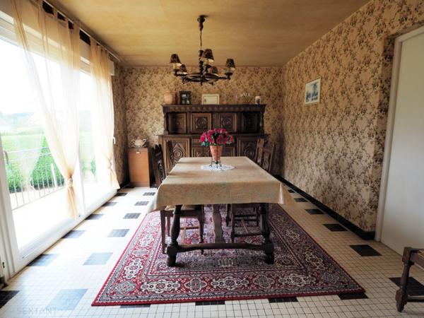 Maison sur sous-sol cinq chambres