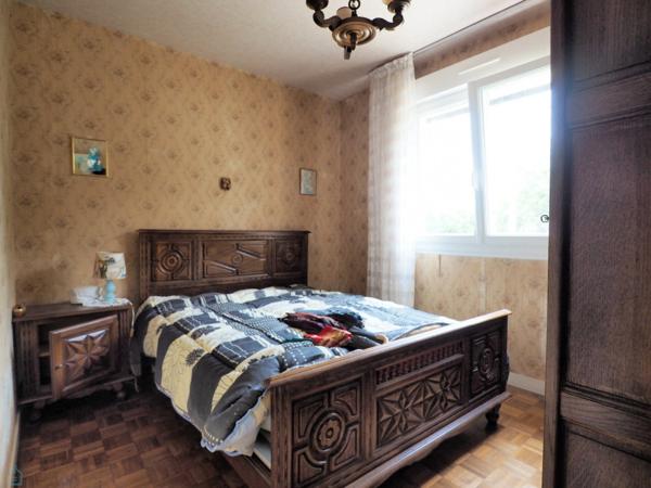 Maison sur sous-sol cinq chambres