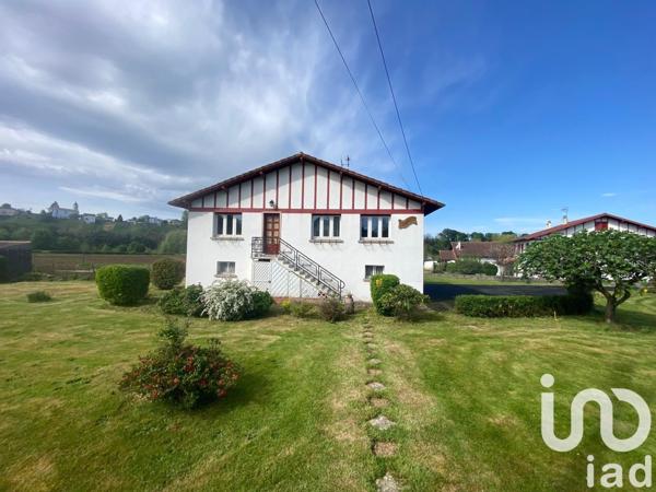 Maison 5 pièces de 103 m² à Cambo-les-Bains (64250)