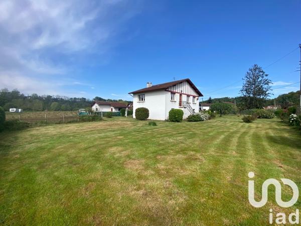 Maison 5 pièces de 103 m² à Cambo-les-Bains (64250)