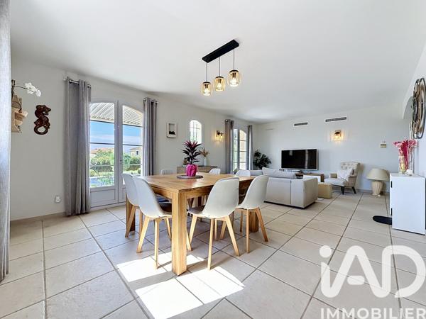 Maison à vendre 6 pièces 163 m² Salon-de-Provence