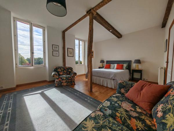Maison de maître du XIXᵉ siècle entièrement rénovée — 262 m² sur 2 hectares — Eauze
