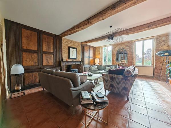 Maison de maître du XIXᵉ siècle entièrement rénovée — 262 m² sur 2 hectares — Eauze