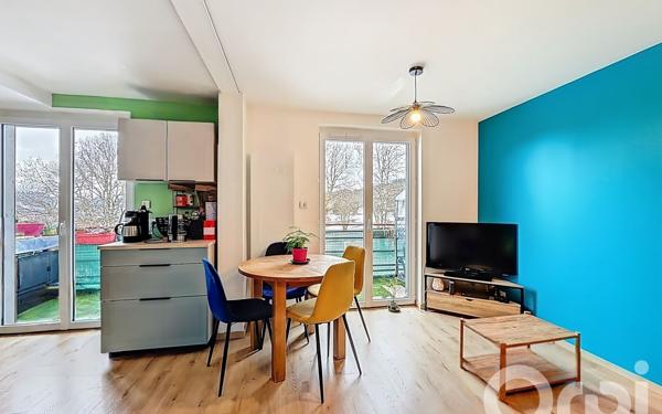 Appartement à vendre    3 pièces • 49,25 m2 Viuz-en-Sallaz