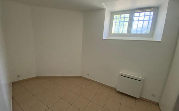 Appartement à vendre    3 pièces • 56 m2 Bordeaux