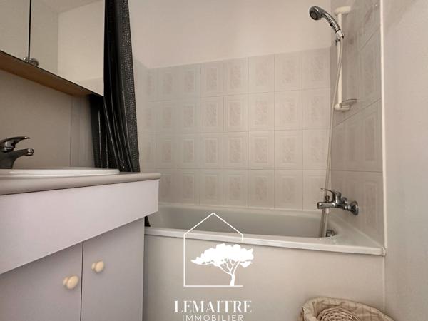 Appartement vue mer avec terrasse et parking