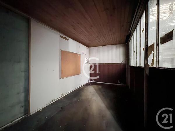 à vendre  136,50 m2 MONTREUIL - 93